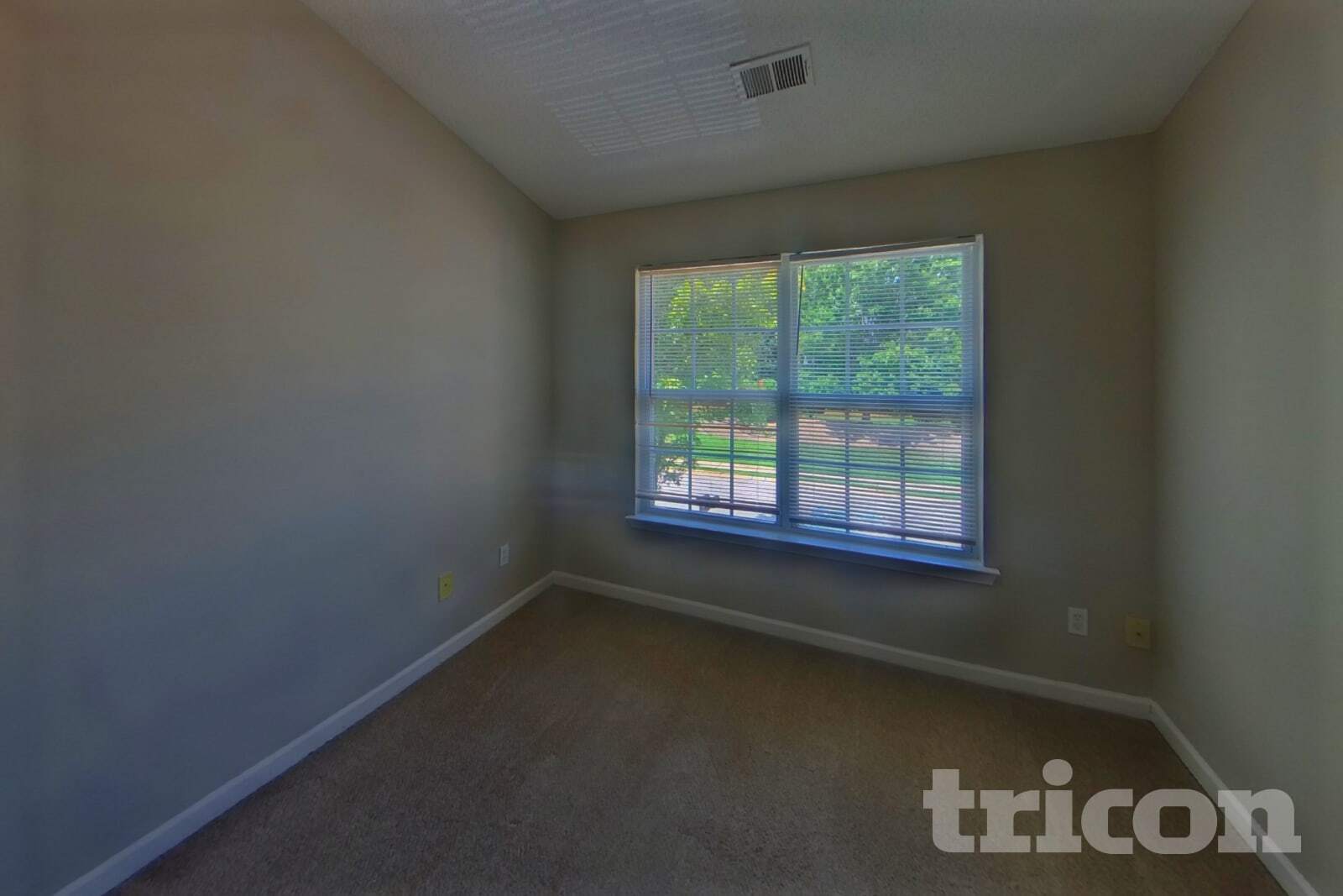 Building Photo - 137 Lossie Ln