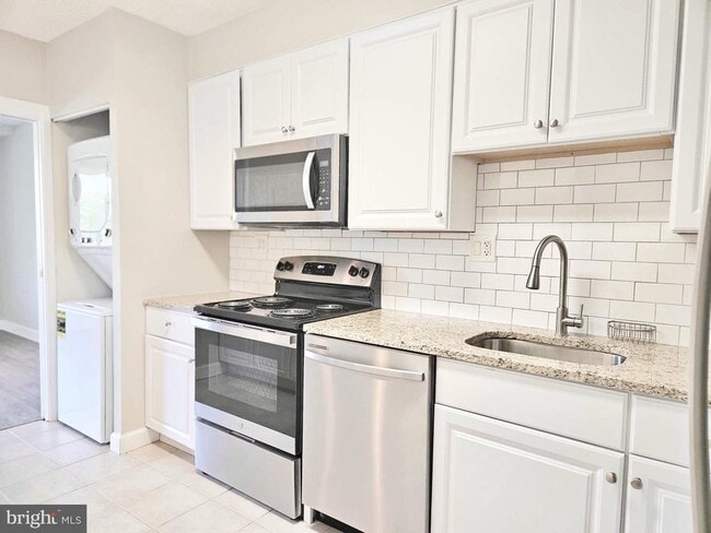 Building Photo - 5500 Holmes Run Pkwy