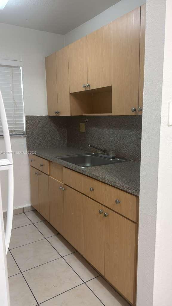 Building Photo - 1655 W 44th Pl