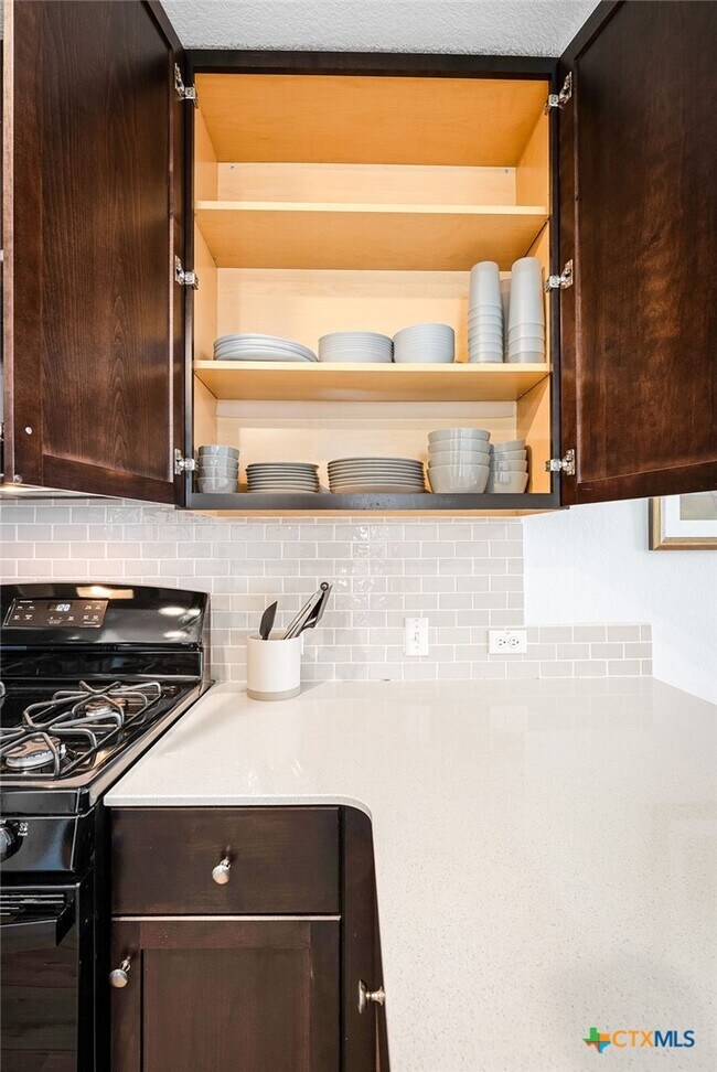 Building Photo - 175 Amber Gln