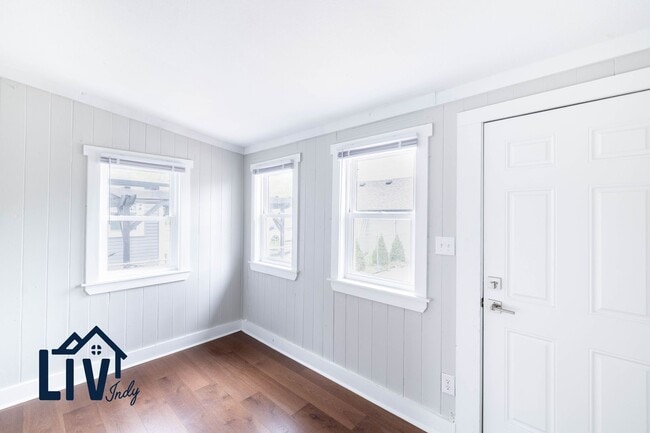 Building Photo - $650  OFF FIRST MONTH'S RENT IF YOU APPLY BY FEB 1ST 2026