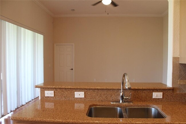 Building Photo - 4406 Mandolin Blvd