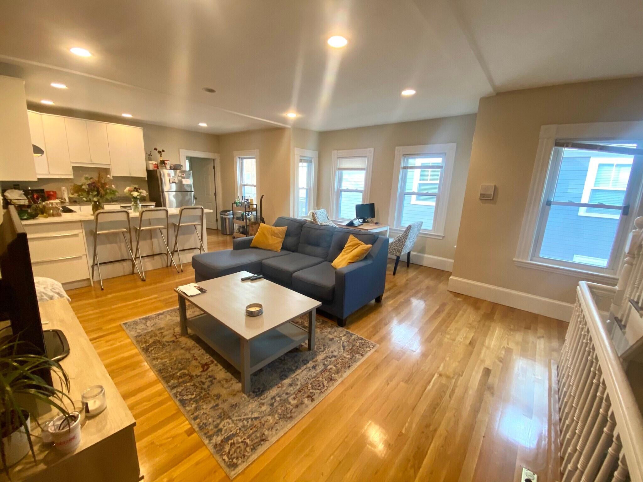 Building Photo - 18 Chandler St