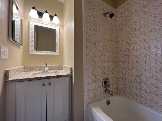 Building Photo - Newly Renovated 3/2 Home ~ Brand New Kitchen ~ Updated Bathrooms ~ Fenced Yard!