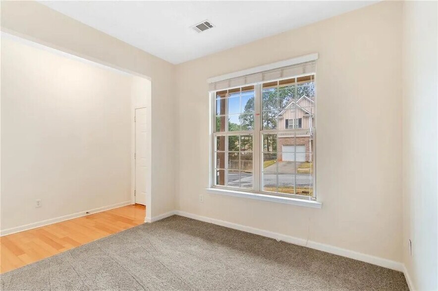 Building Photo - Room in Townhome on Hill Station Ct