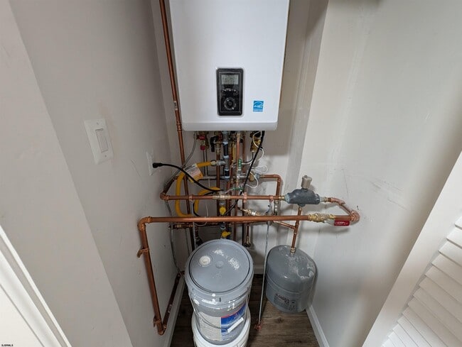 Building Photo - 2019 Grant Ave