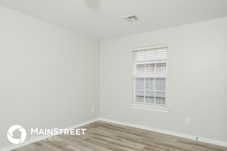 Building Photo - 3109 Canton Trail