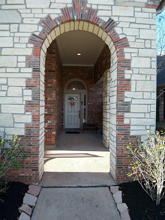 Building Photo - 23610 Whispering Wind