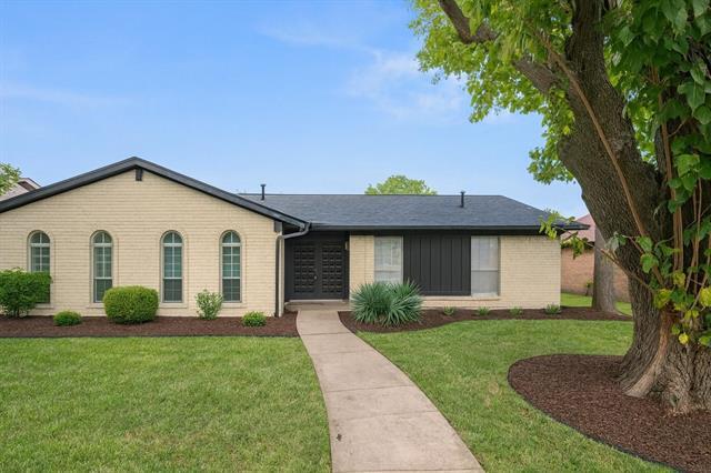 Primary Photo - 2813 Raintree Dr