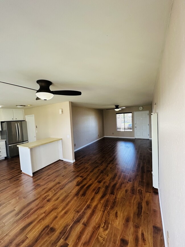 Building Photo - 10940 Decatur Rd