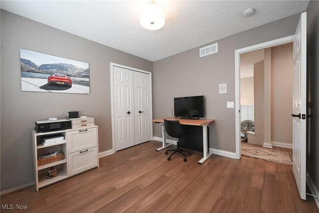 Building Photo - 1305 Fieldstone Ct