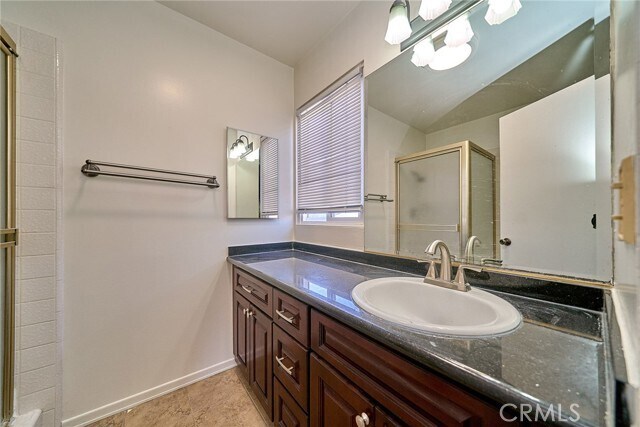 Building Photo - 27916 Alvarez Dr