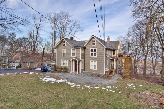 Primary Photo - 101 S Highland Ave