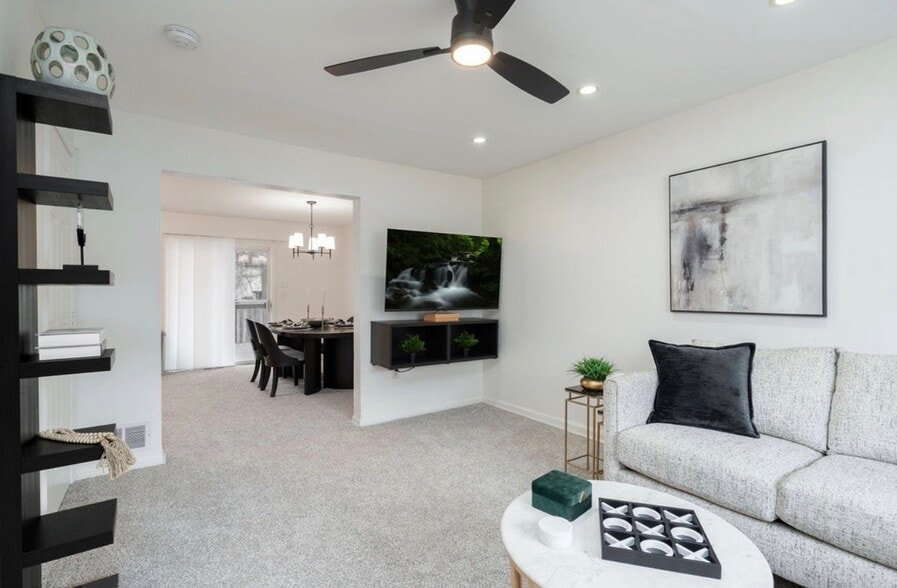 Building Photo - 16 Elks Trail