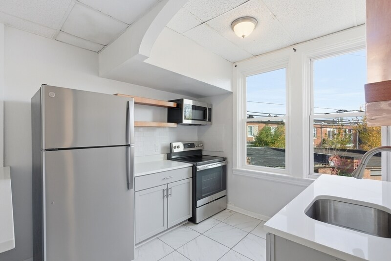 Building Photo - 3221 The Alameda