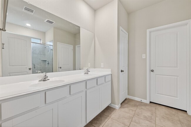 Building Photo - 21634 Lemon Beebrush Ln