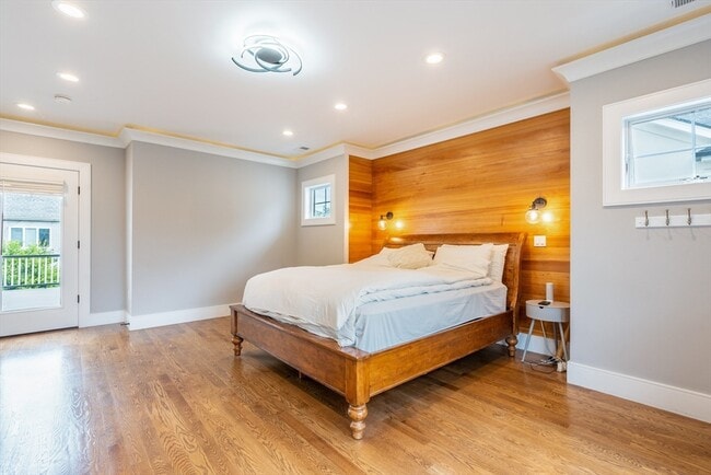 Building Photo - 19 Shute Path