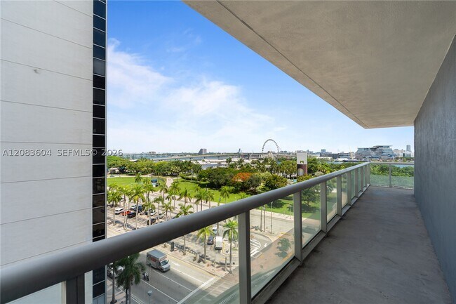 Building Photo - 50 Biscayne Blvd
