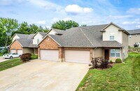 Building Photo - 1311 Rolling Rock Dr