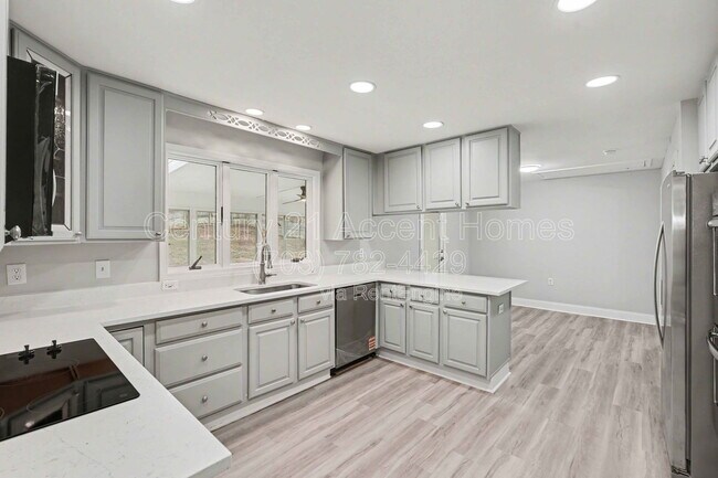 Building Photo - 1012 Aquia Dr