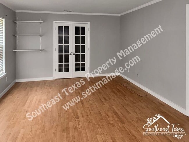 Building Photo - 1475 Rikisha Ln