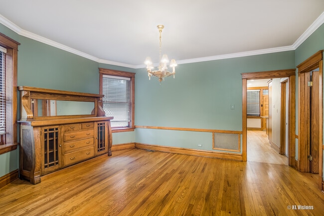 Building Photo - 3826 N Monticello Ave