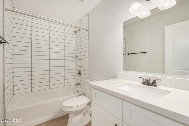 Building Photo - 2201 E Montecito Ave