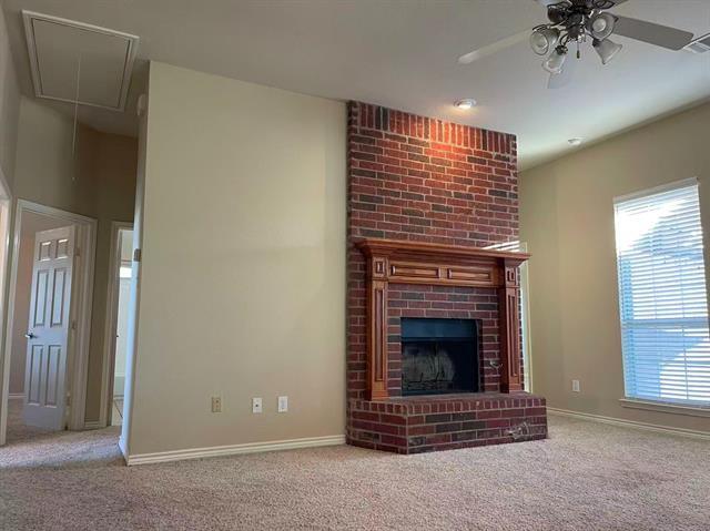 Building Photo - 3783 Musketeer Dr