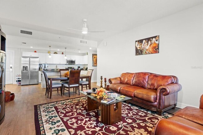 Building Photo - 536 Bahia Beach Blvd