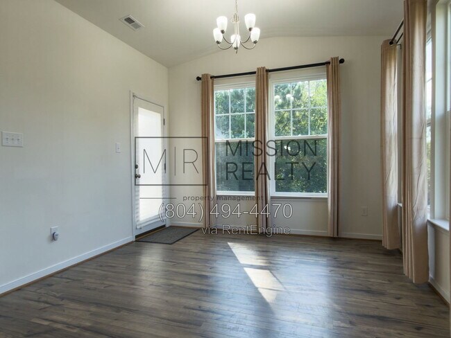 Building Photo - 4219 Hiddenwell Ln