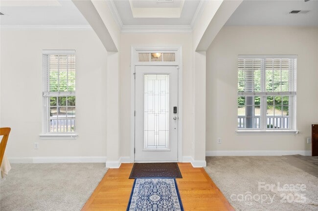Building Photo - 10732 Alvarado Way