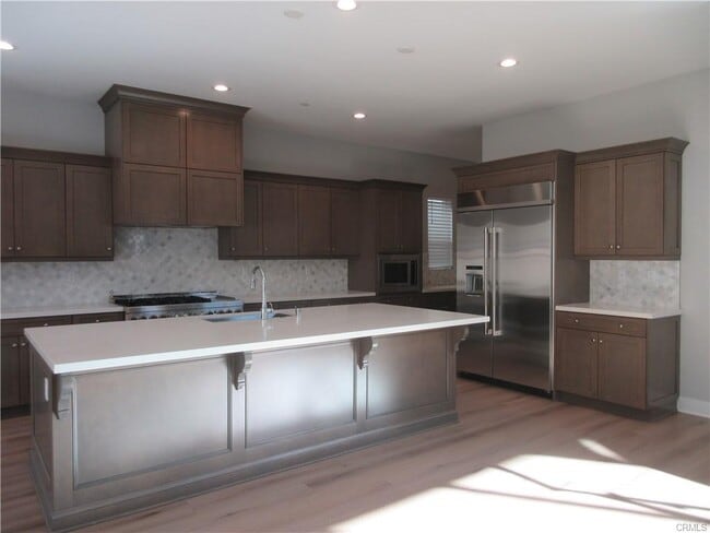 Building Photo - 20601 Hummingbird Ct