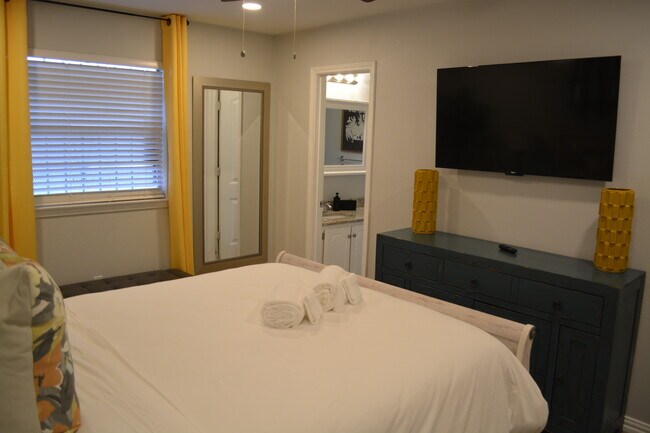 Building Photo - 3100 Valley Forge Trail