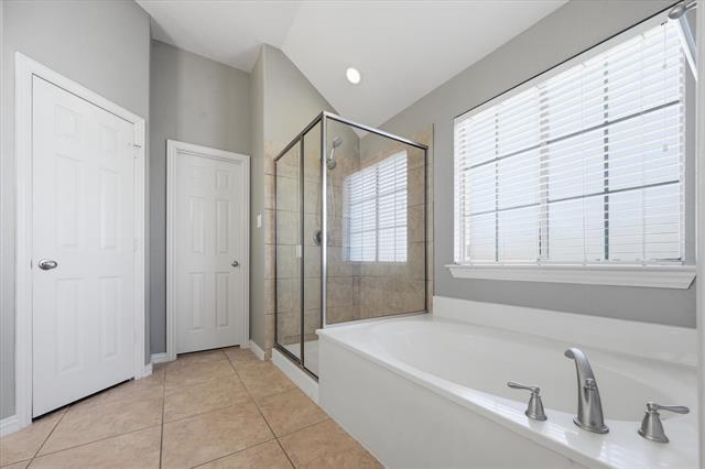 Building Photo - 1021 Ellis Way