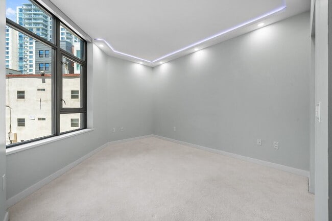 Building Photo - 1441 Ninth Ave
