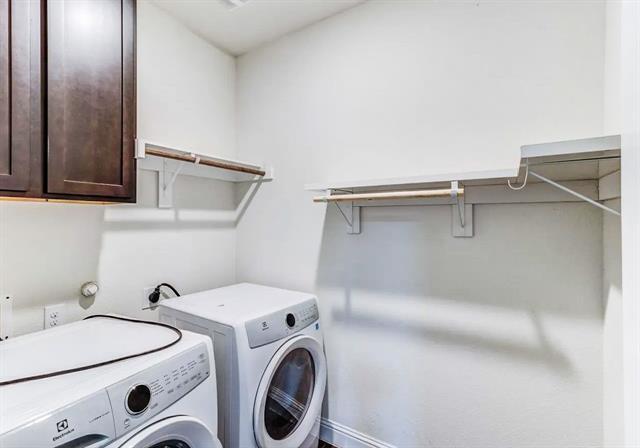 Building Photo - 11324 Blaze St