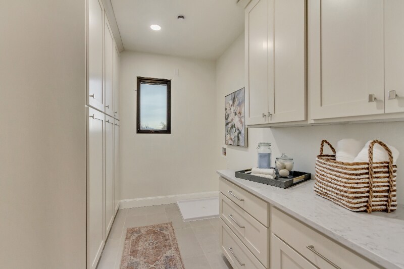 Building Photo - 909 W 1180 N