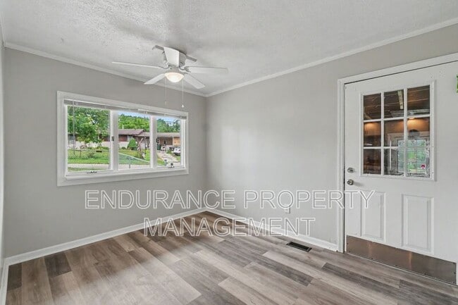 Building Photo - 9500 Ridgemoor Ave