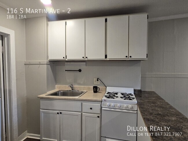 Building Photo - 116 S Martin Ave