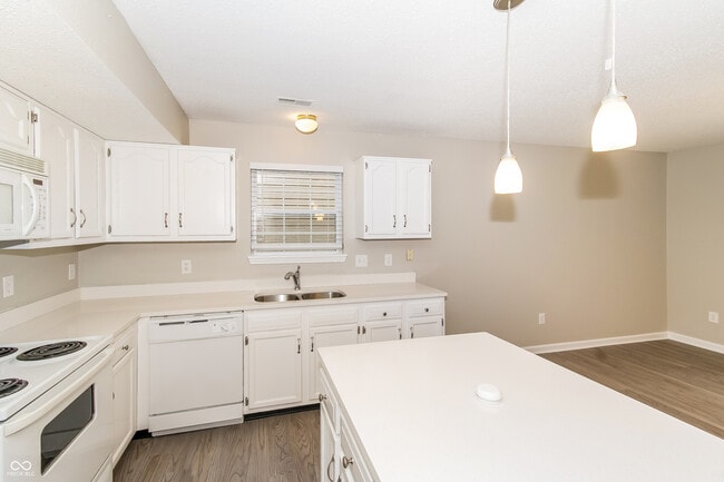 Building Photo - 4124 Orchard Valley Ln