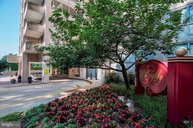 Building Photo - 5500 Friendship Blvd