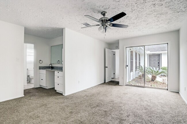 Building Photo - 23318 Bright Star Rd