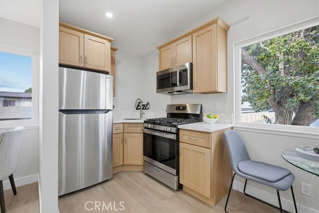 Building Photo - 11068 El Amarillo Ave