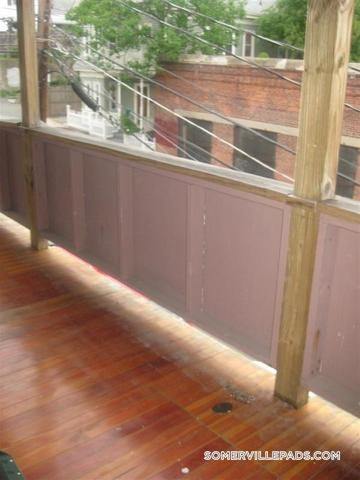 Building Photo - 6 Belmont St