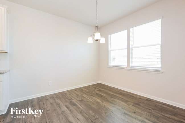 Building Photo - 613 Goldburn Wy