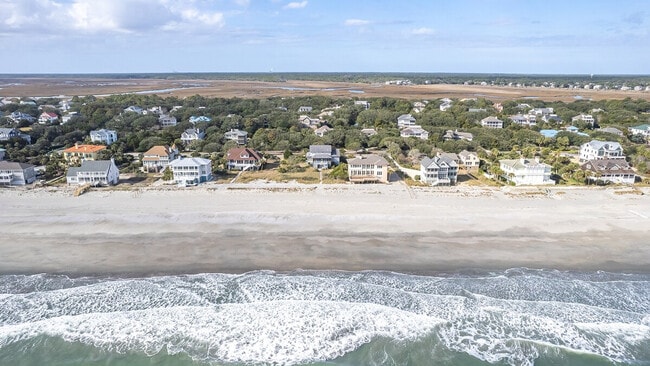 Building Photo - 1383 Debordieu Blvd