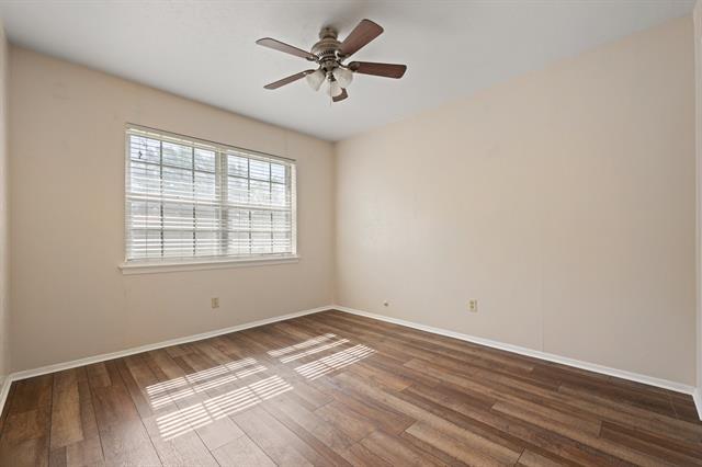 Building Photo - 808 Thompson Dr
