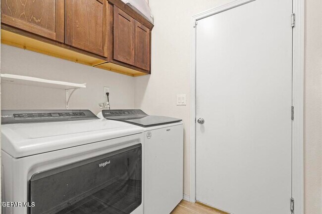 Building Photo - 1188 Indigo Sky St