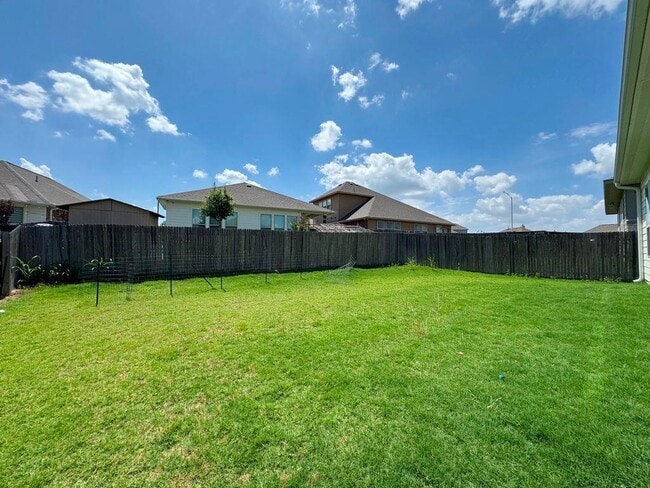 Building Photo - 12008 Reindeer Dr