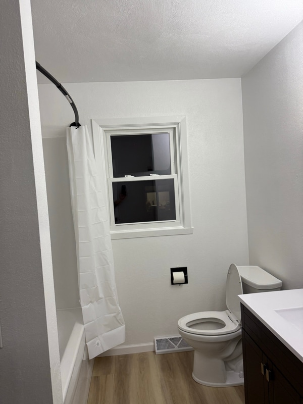 Building Photo - 250 Westridge Rd